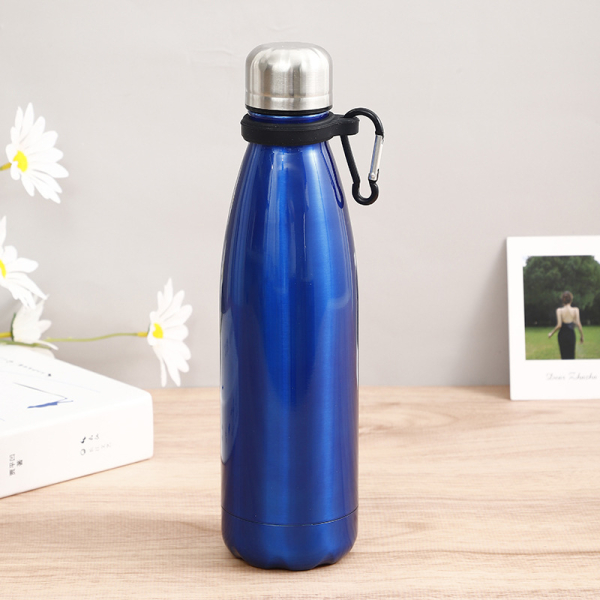 CUPS WATER BOTTLES/Water bottles travelling